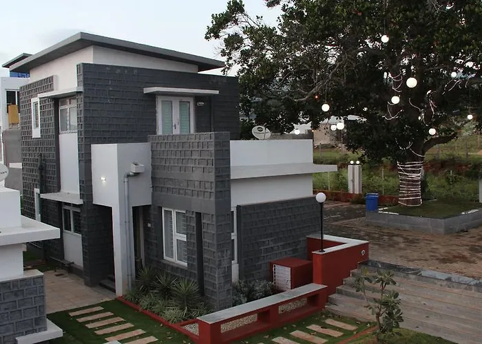 Leisure Vacations Cloud9 Resort,Yelagiri
